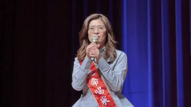 翁曉玲爭議波及藍營選情?鄭麗文出席活動面對追問快步閃避
