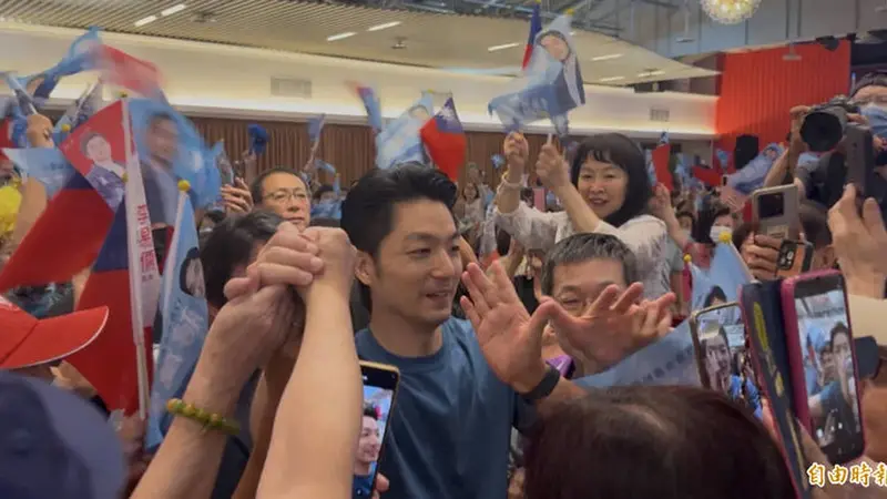 力拚連任選情升溫 蔣萬安重返中山本命區獲熱情相挺