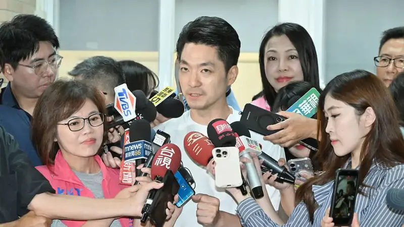沈富雄憂心綠營選情外溢恐害落選 蔣萬安坦言選戰格外艱辛激烈
