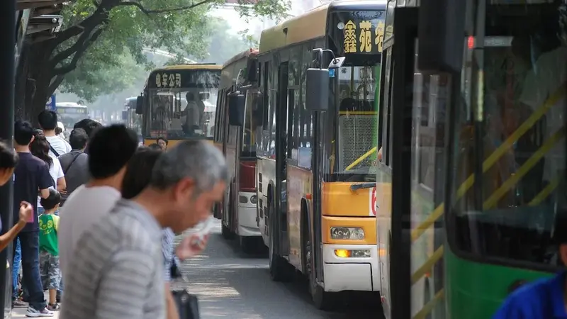 嘉義 BRT 快捷公車尖峰時段增班，高鐵站銜接市區更便利（示意圖）