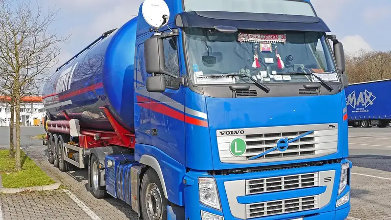 中秋連假國道服務區收穫豐碩 營業額飆破一點三億創下歷史新高（示意圖）