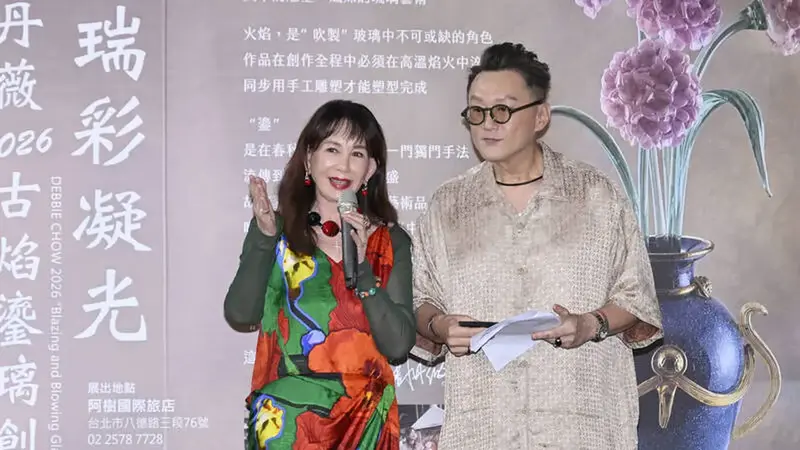 主持二十四年無預警遭撤換，何篤霖露面談異動笑喊沒看節目