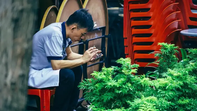 iPhone Duo預購開跑!頂規近12萬仍秒殺 恐延至12月才能取貨(示意圖)