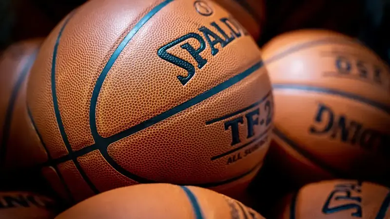 鷺江國小U19籃球聯盟奪2連勝,教練點出半場進攻考驗(示意圖)