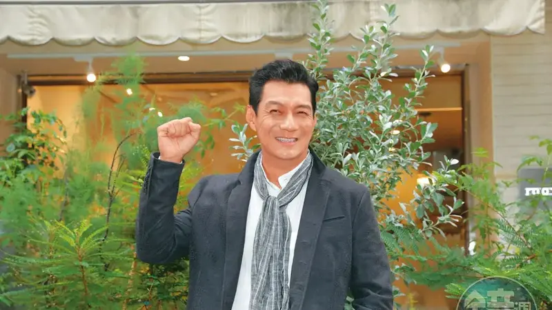 時隔20年再度入圍金鐘獎，藝人聶雲大方坦言想拿獎