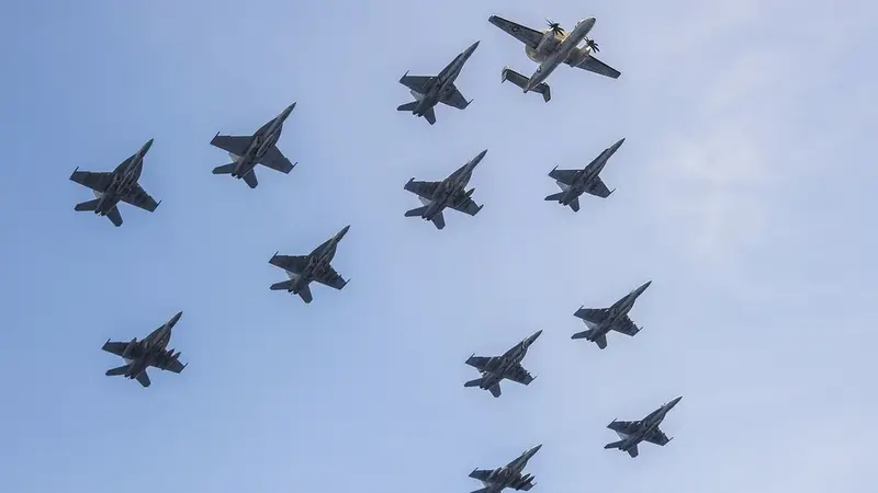 國慶空中分列式慢速機隊精準飛越總統府,飛行員揭露勤訓秘辛(示意圖)