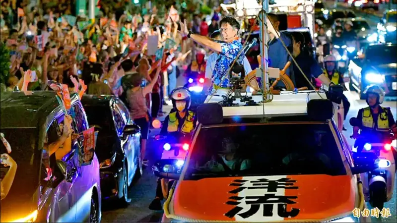 沈伯洋松信造勢推市政開講，預告將辦基層心聲肥皂箱活動