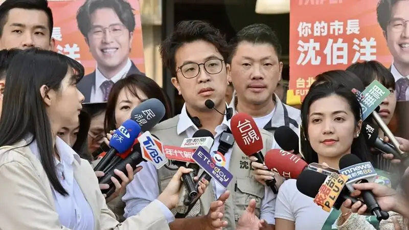 沈伯洋掃街談台北市長選情，點出蔣萬安施政不足並直言無法給市民安心感