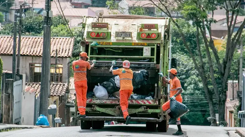 台中垃圾車明日加開收運！連假停收兩天民眾注意（示意圖）
