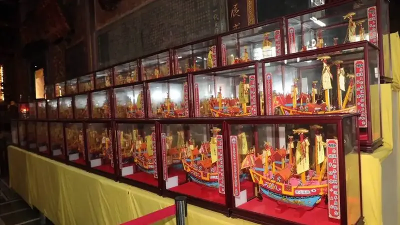 迎接南瀛王船祭一甲子盛事，台南真護宮手工打造六十艘檜木小王船