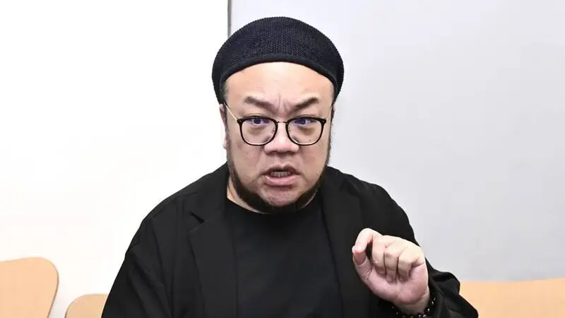 藝人模仿政治人物遭炎上 導演葉天倫逆風挺後輩直言表演就是表演