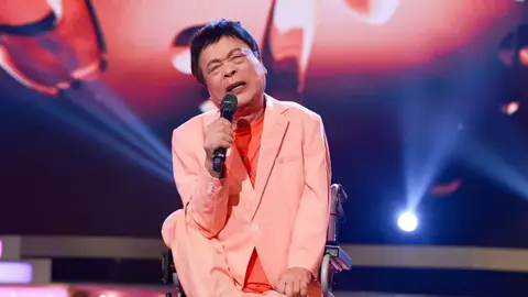 阿吉仔節目驚吐豬哥亮託夢秀場近況 樂隊孔鏘當場嚇到臉色發白