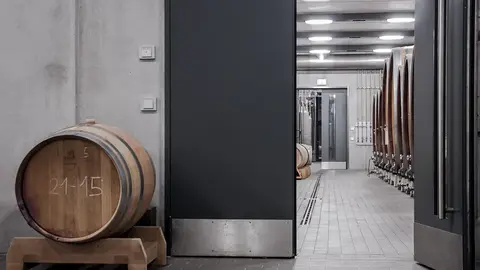 投資優酒機每台十萬卻成一場空，四人涉嫌吸金三千八百萬遭起訴（示意圖）