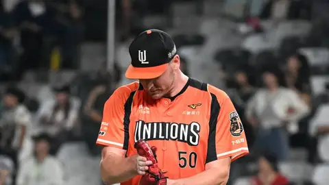 統一獅布雷克左腿不適提前退場 林岳平：球季沒結束沒必要冒險