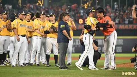 中信兄弟闖入台灣大賽，陳鏞基職業生涯最後一役光榮退場