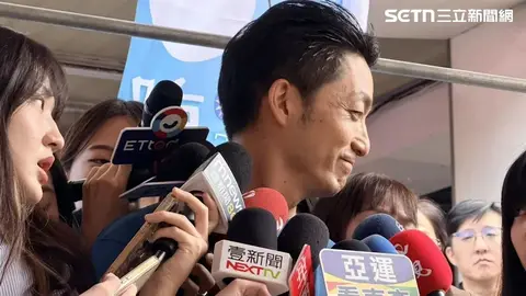 綠委穿應援服合唱挺沈伯洋，蔣萬安笑稱對方帶來歡樂