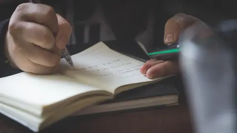 打哈欠打到拿全國第一？前鎮高中生花一年半用AI解密上課累不累（示意圖）