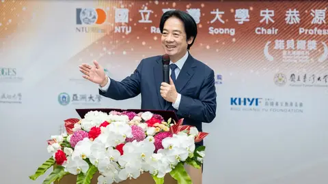 陸生惡搞賴清德遭肉搜炎上，社群發文自稱此生機會急刪文道歉