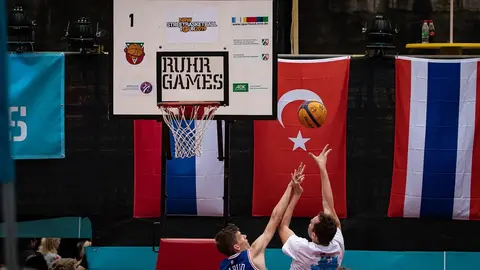 竹市 3x3 籃球盃賽落幕逾一月獎金獎牌未發 家長抗議（示意圖）