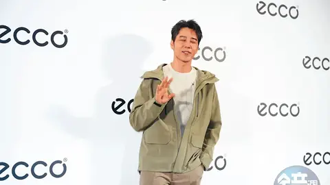 新手爸胡宇威出席活動展父愛，大讚愛女發展良好直呼快學會走路