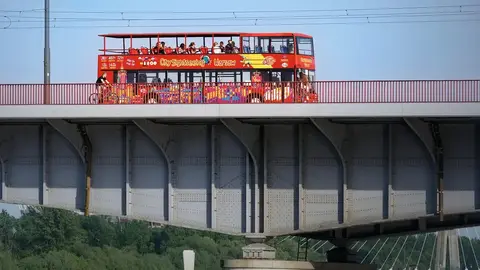 基隆雙層觀光巴士提前上路,8月29日起恢復載客並開放預約(示意圖)