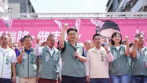 選戰倒數 50 天綠營高雄市長參選人賴瑞隆成立後援會固守起家厝