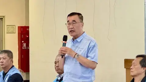 李四川三重開講抛大漢溪縱貫線 承諾研議比照台北補助里長出國