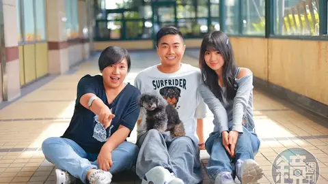 童星樂樂愛犬貴賓犬可可 遭熊爸指正休息區設置不當