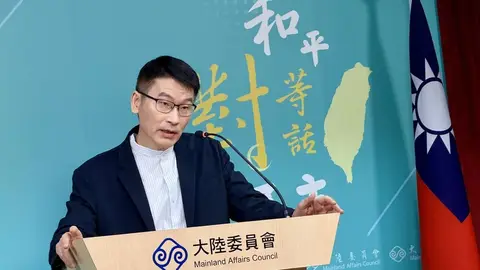 捷運筆電畫面掀共諜議論 梁文傑坦言現在案例確實比較多