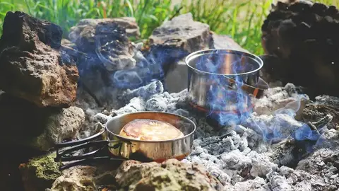 美福倉儲大火吞噬爭鮮上億食材求償碰壁 台北地院一審判決免賠（示意圖）