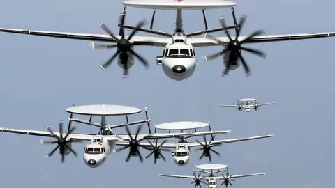 國防部：昨至今偵獲共艦8艘、公務船5艘及共機3架次擾台（示意圖）
