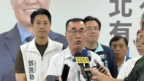 新北市長選戰議題交鋒:長者健保免費案,李四川質疑蘇巧慧立場反覆