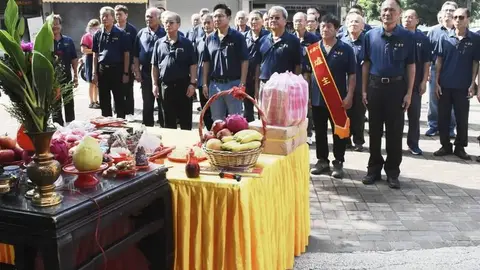 中秋佳節求姻緣 台南歸仁仁壽宮月老神像意外常被誤認為至聖先師
