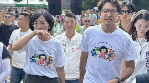 藝人模仿諧音梗引發爭議,沈伯洋展現風度回應「政治人物能被模仿是榮幸」