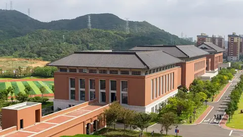 北市延平中學爆食物中毒疑雲！21名學生上吐下瀉部分就醫（示意圖）