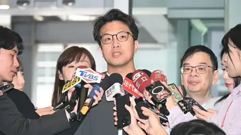 游錫堃談北市選戰提認養阿公 沈伯洋回應盼專注政見