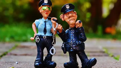 兆基屋管非法吸金案擴大!總經理李文詳閃辭董事長遭約談(示意圖)